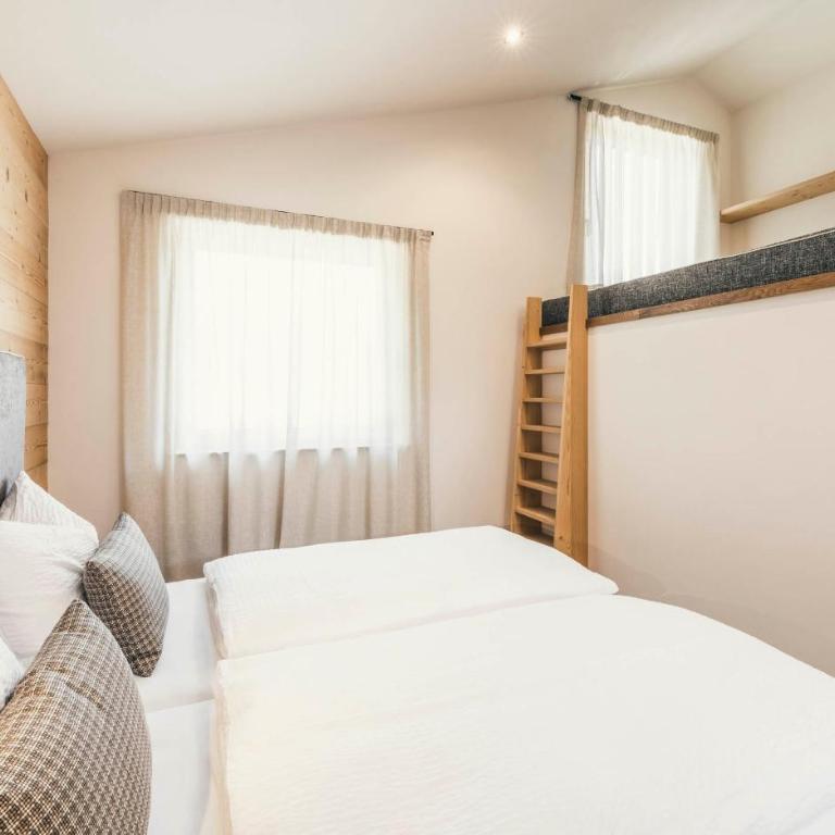 Lichtung Woldererhof Wiesenduft - Two-Bedroom Deluxe Apartment with Garden View - 8