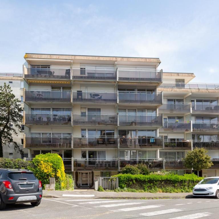 La pause iodée Studio -grand balcon - Superior One-Bedroom Apartment with Balcony - 21