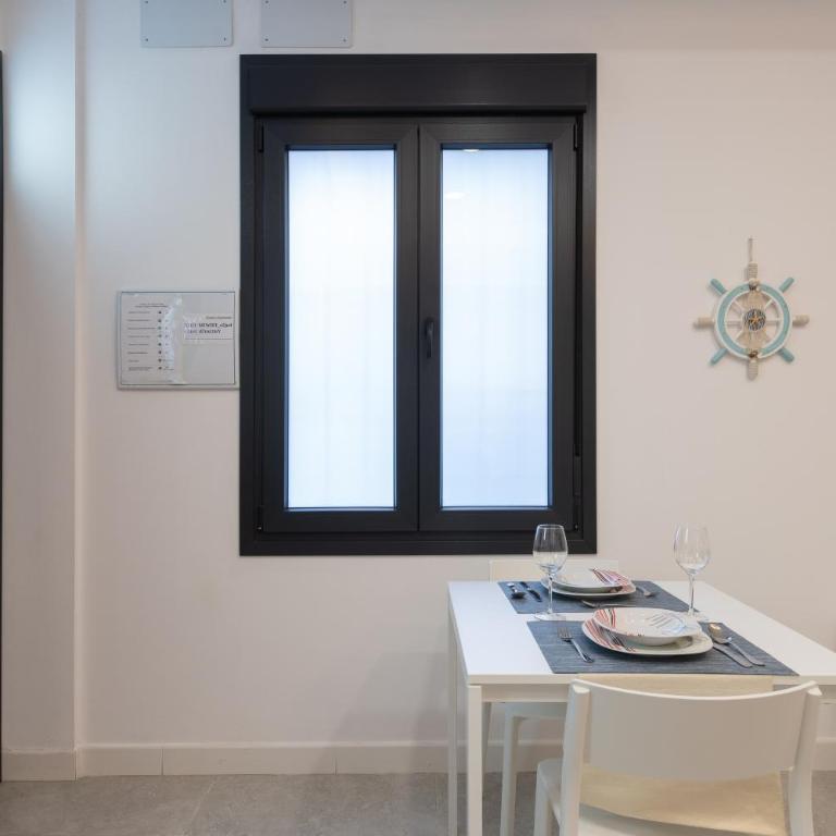 Victoria's Apartamentos - Estudio con sofá cama - 8