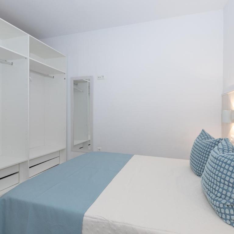 Victoria's Apartamentos - Estudio con sofá cama - 15