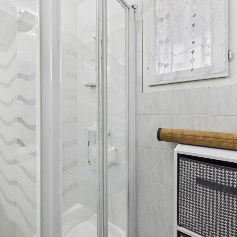 Studio Cabine Mezzanine, 6 Pers, Terrasse Sud, Près Quai, Parking Privé - FR-1-326-755 - Studio - 10