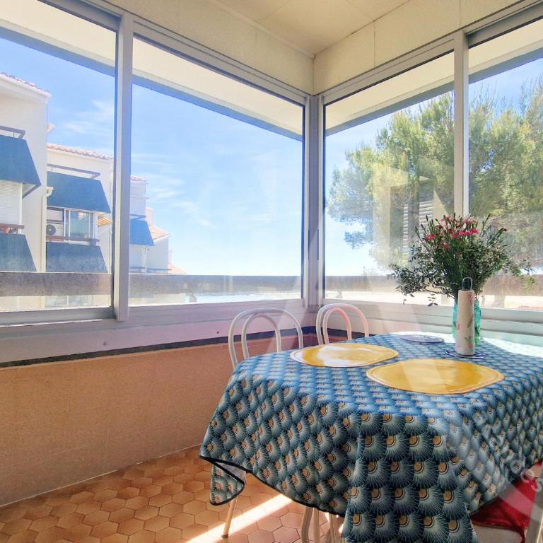 T2 PARKING ACCES DIRECT AUX PLAGES - Appartement - Vue sur Mer - 4