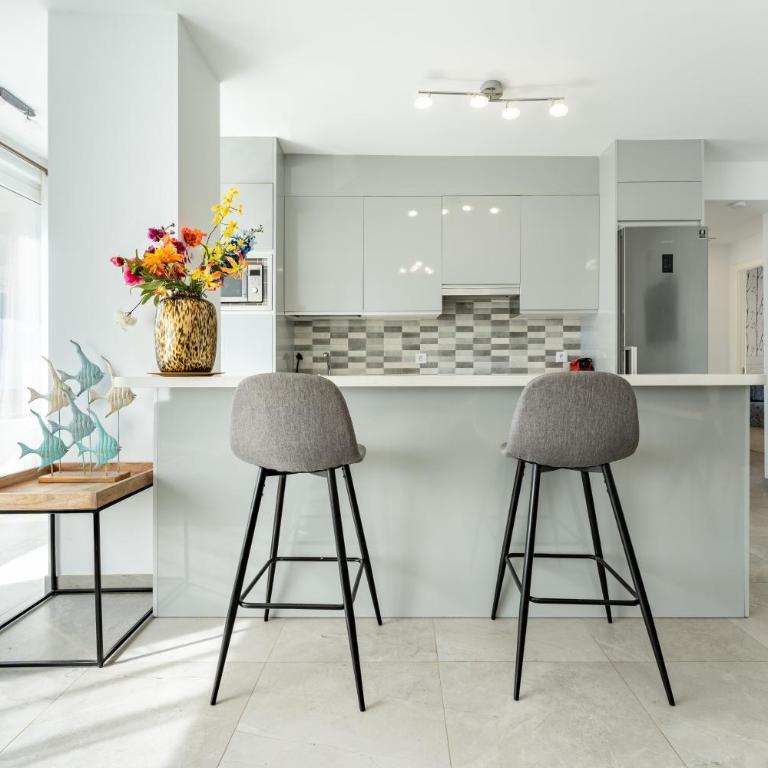 Apartamento Miguel Marquez Casajari - Apartamento Premium de 3 dormitorios con balcón - 10