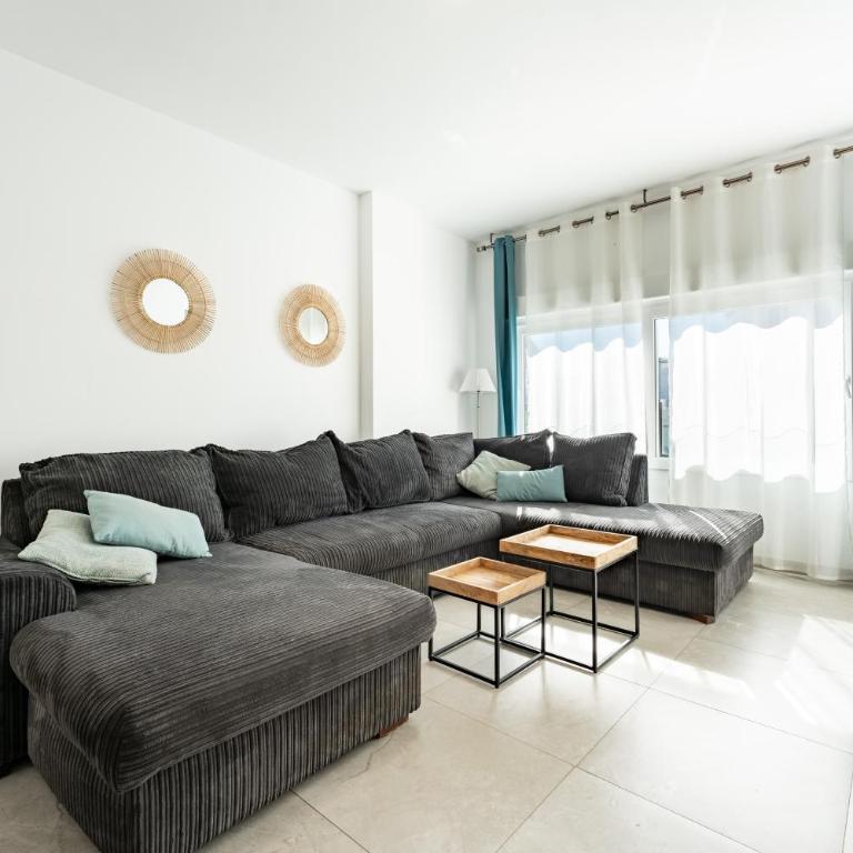 Apartamento Miguel Marquez Casajari - Apartamento Premium de 3 dormitorios con balcón - 3