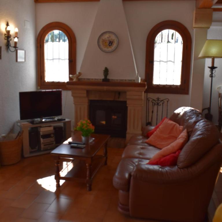 Vicenta - Villa with Garden View - 28