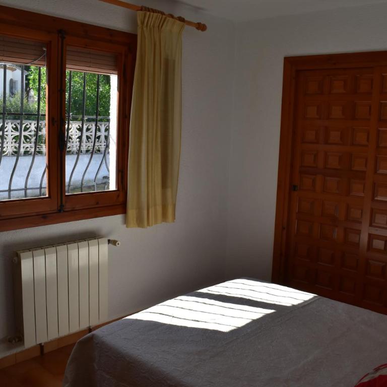 Vicenta - Villa with Garden View - 23