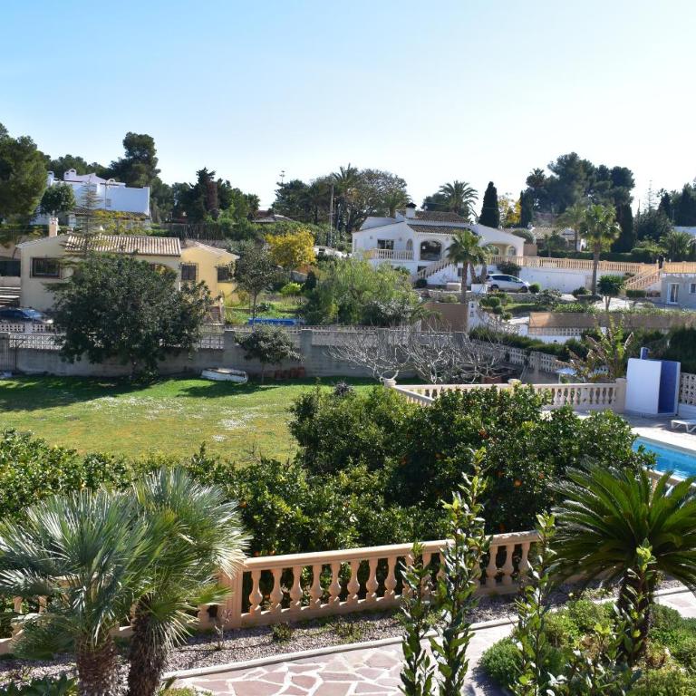 Vicenta - Villa with Garden View - 6