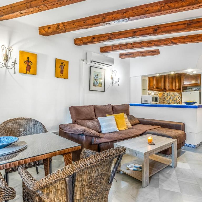 Casa Jina - Apartamento Deluxe de 2 dormitorios con vistas al jardín - 4
