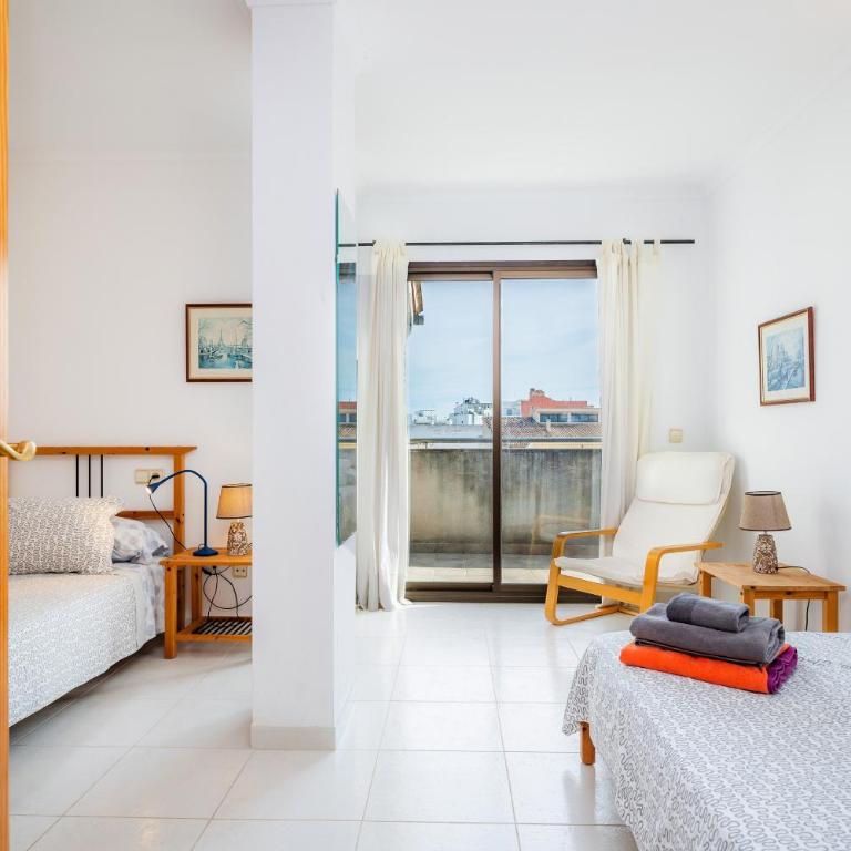 Atico Roger De Flor - Apartamento de 3 dormitorios con vistas a las montañas - 21