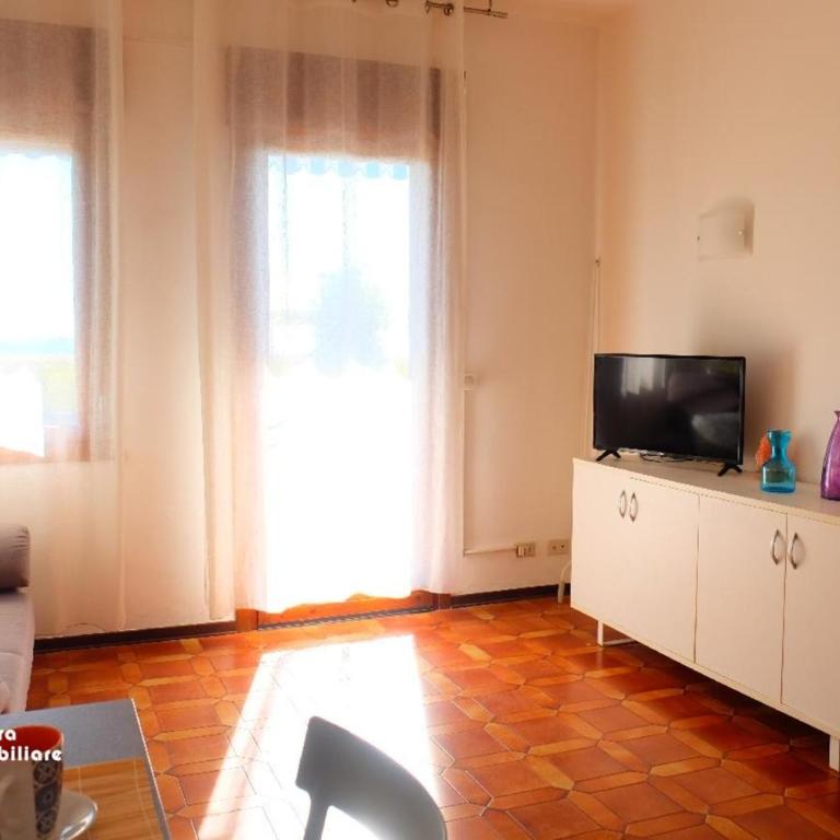 Villa Ridente 02 - Appartamento con 3 Camere da Letto e Vista Acqua - 5