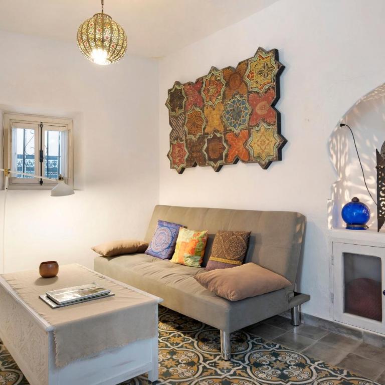 Precioso apartamento en Vejer con terraza - Habitación Cuádruple con ducha - 2