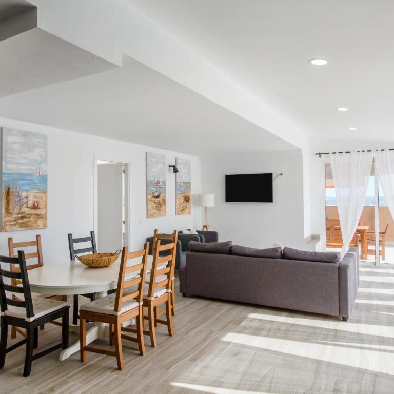 Ático deluxe Corralejo centro - Three-Bedroom Premium Apartment with Balcony - 13