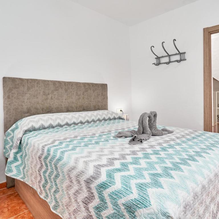 Villa Angeles Nerja - Habitación Cuádruple con ducha - 14