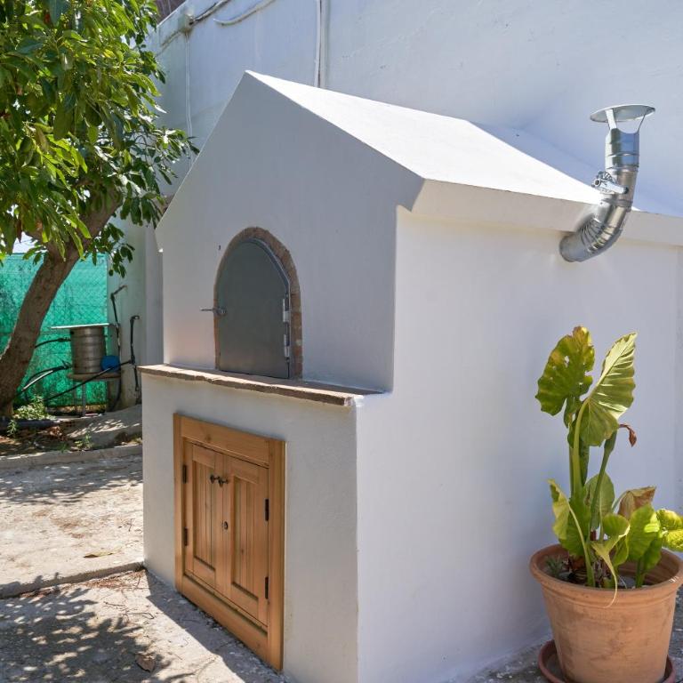 Villa Angeles Nerja - Habitación Cuádruple con ducha - 23