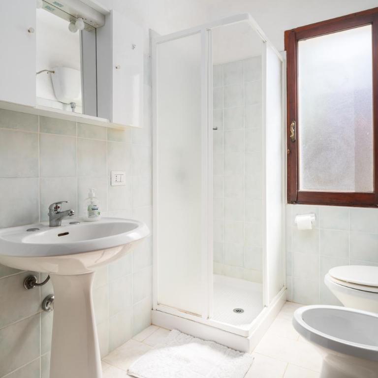 Appartamenti Lu Nibaru - Appartamento Premium con 3 Camere da Letto e Balcone - 12