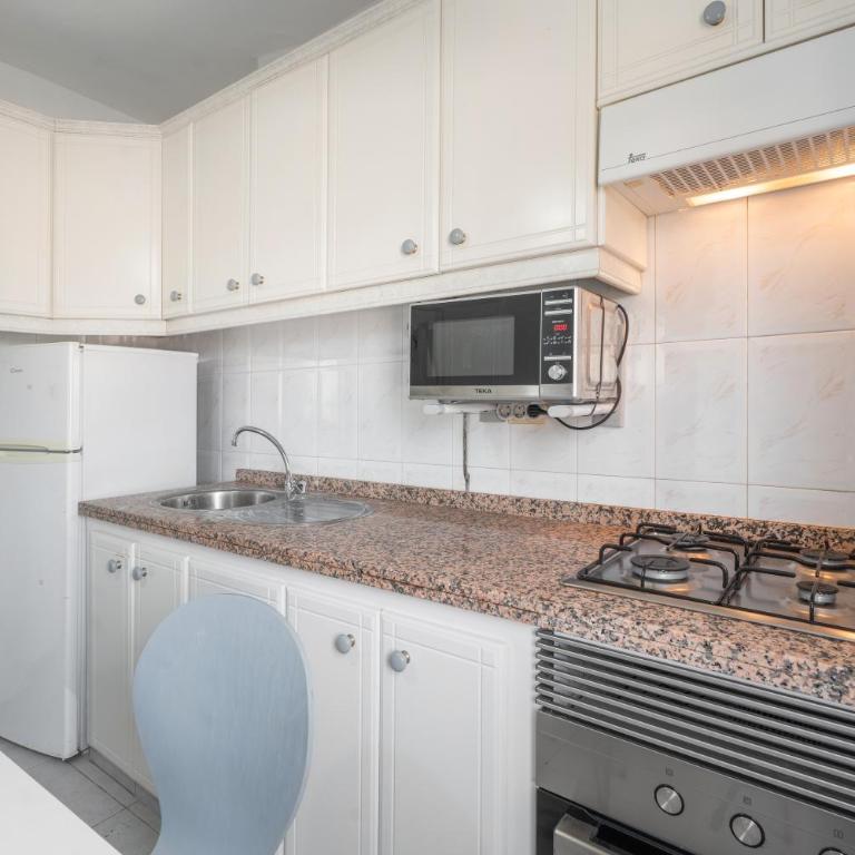 Apto Beach View Playa los Cristiano - Apartamento Superior con vistas a la ciudad - 10