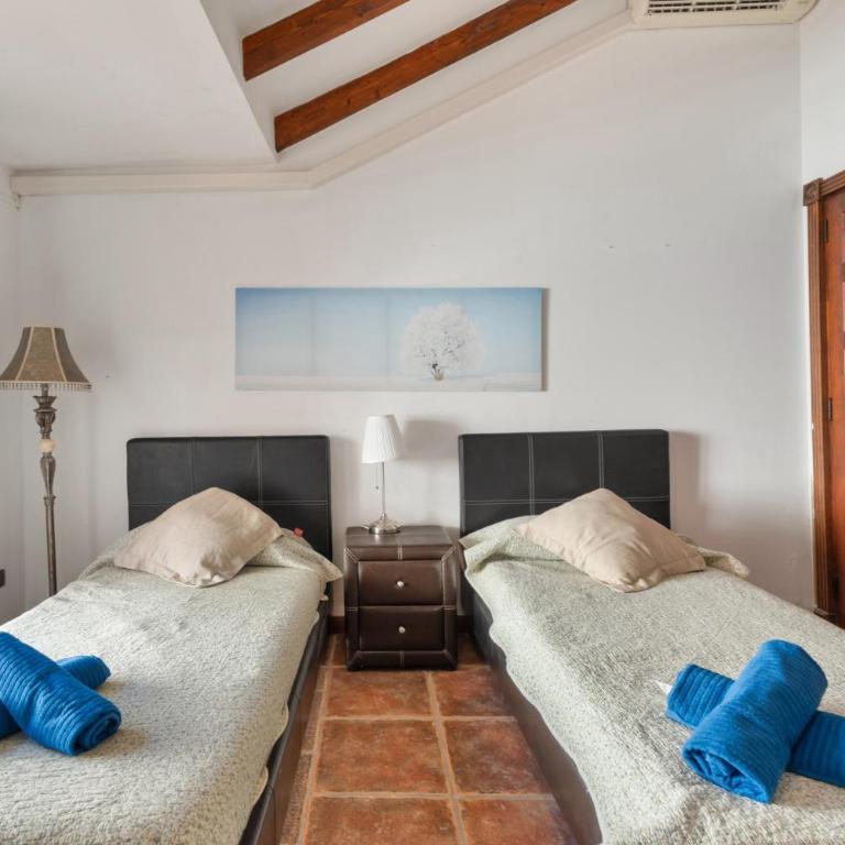 Lola Sunset Place Heated Pool - Villa con vistas al mar - 15