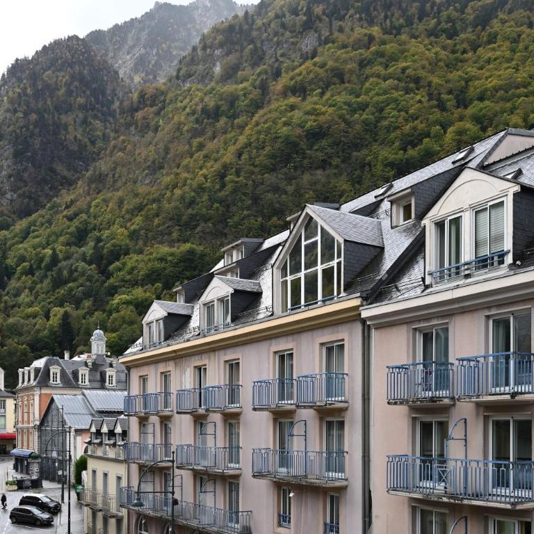 Cauterets, Thermes et ski à pied - Appartement 2 Chambres avec Vue sur la Montagne - 19
