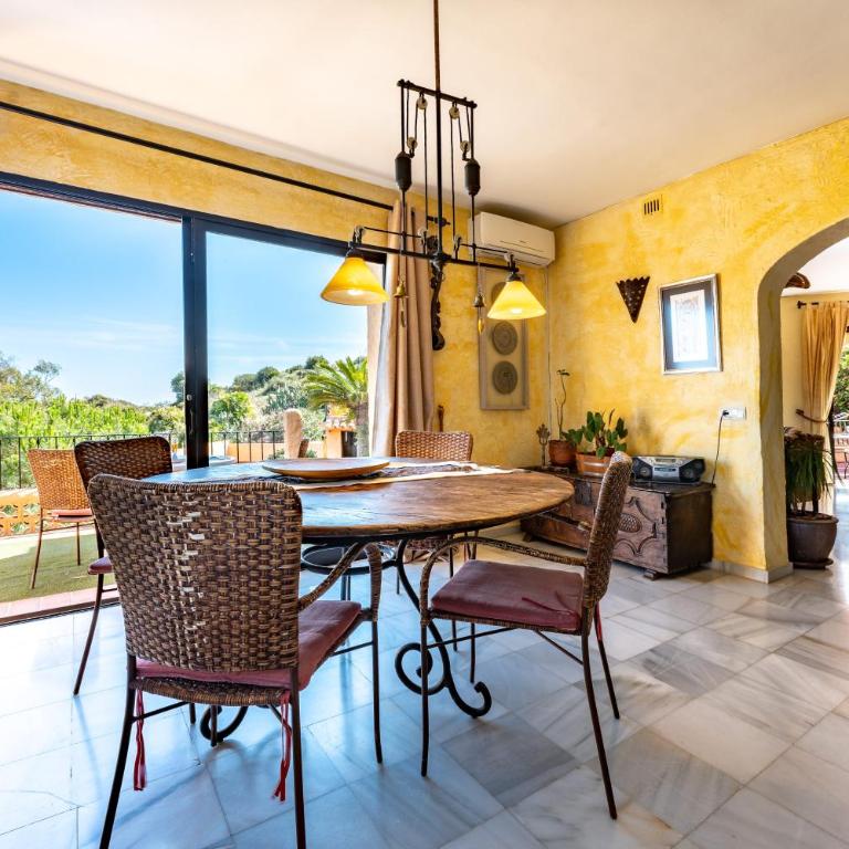 Cosy house jacuzzi wifi pool view - Villa con vistas al mar - 10