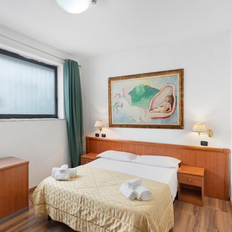 Bed and Breakfast H Pompeii Ruiins - Camera Queen Standard - 1
