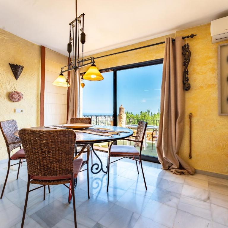 Cosy house jacuzzi wifi pool view - Villa con vistas al mar - 9