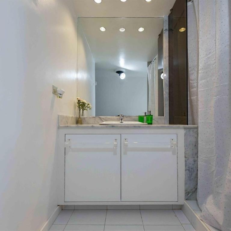 Seafront villa with jacuzzi - Casa - 9