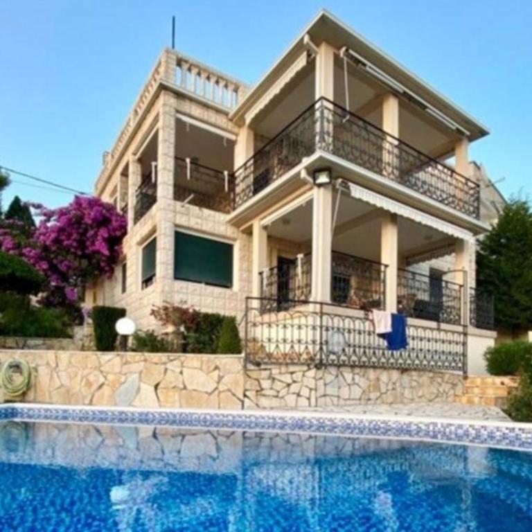 Villa Maja - Vila sa Sopstvenim Bazenom - 15