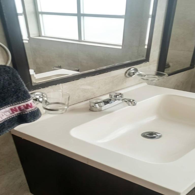 Amplio y comodo departamento - Apartamento Estándar de 3 dormitorios - 6