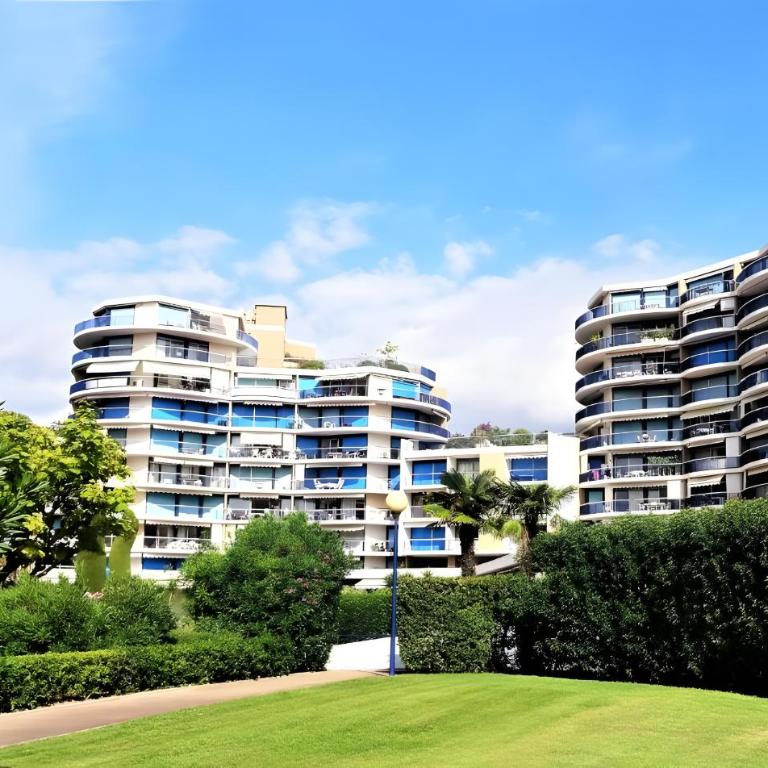 Appt 4pers, piscine, clim,parking - Superior One-Bedroom Apartment with Balcony - 19