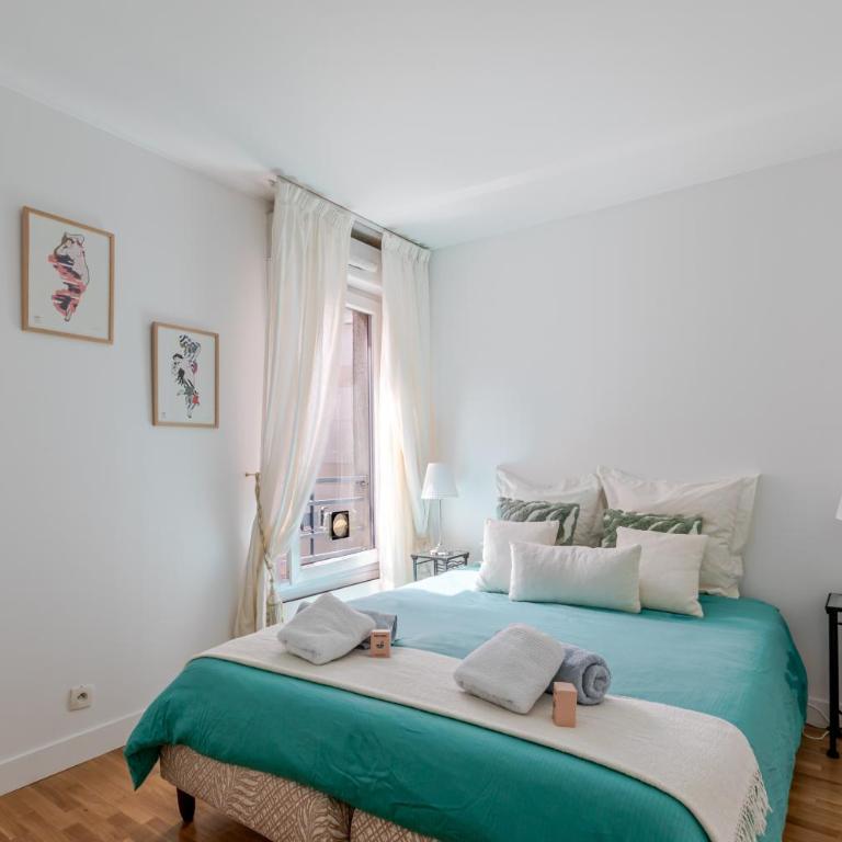 Appartement Cosy - Two-Bedroom Deluxe Apartment with Garden View - 17