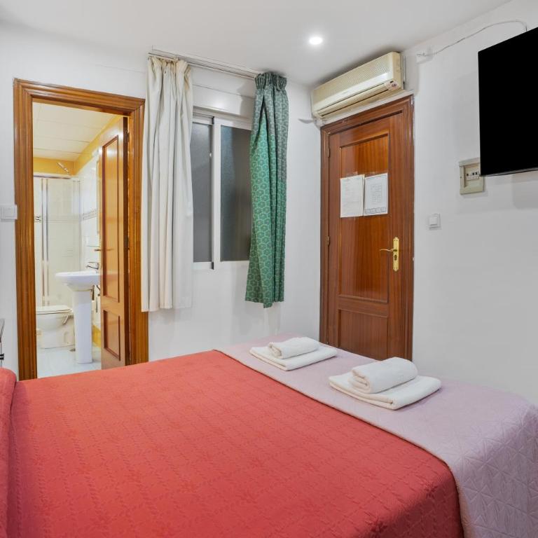 Pensión Veracruz 1 - Deluxe Double Room with Shower - 10