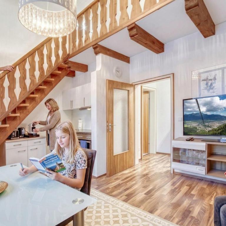 Galerie-Apartment am Kurgarten - Apartment mit 1 Schlafzimmer und Garten - 1