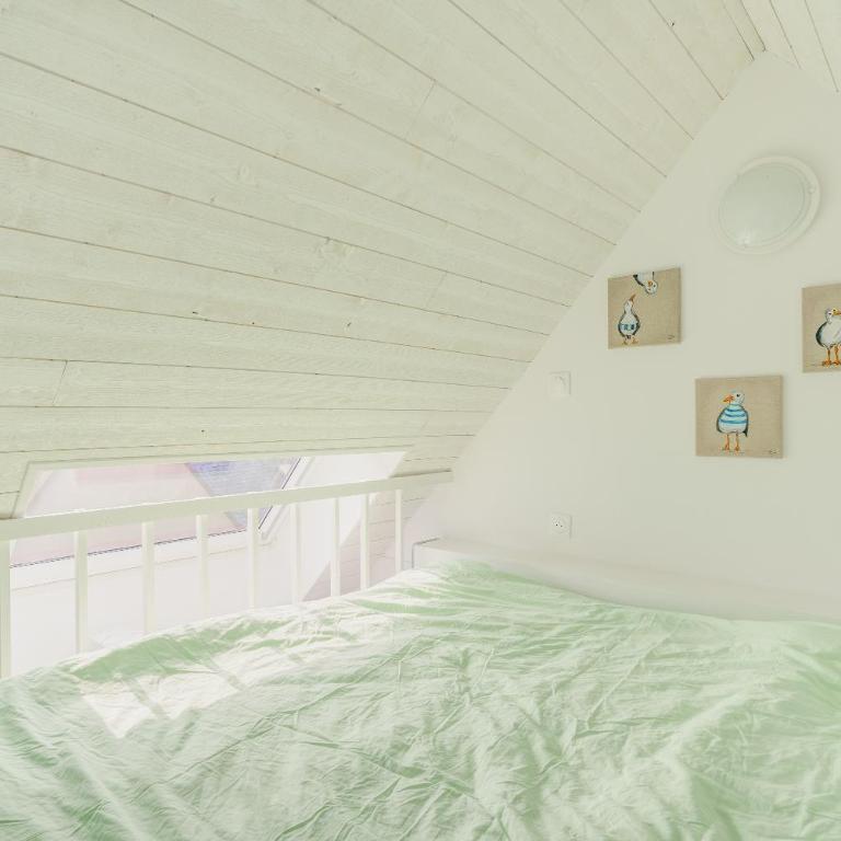 La Cabane des Goélands Rieurs - Studio with Terrace - 12