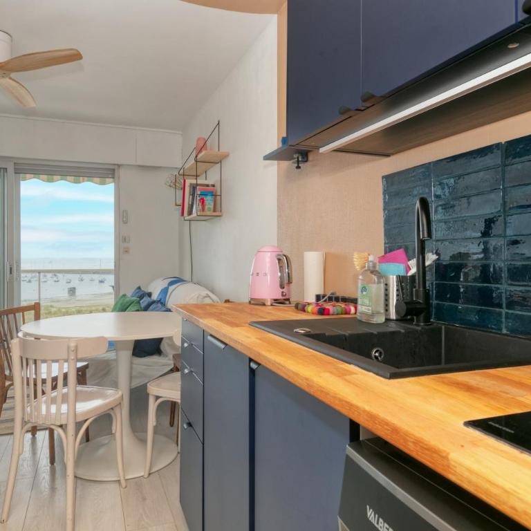 Appartement front de mer - Terrasse - Appartement 1 Chambre Supérieur avec Balcon - 9