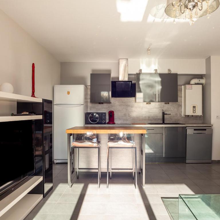 Appartement Evasion - Two-Bedroom Deluxe Apartment with Garden View - 6