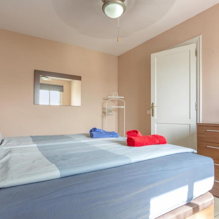 Penthouse con Jacuzzi - Apartamento de 3 dormitorios y vistas al mar - 10