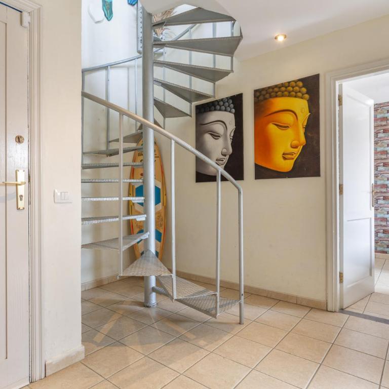 Penthouse con Jacuzzi - Apartamento de 3 dormitorios y vistas al mar - 15