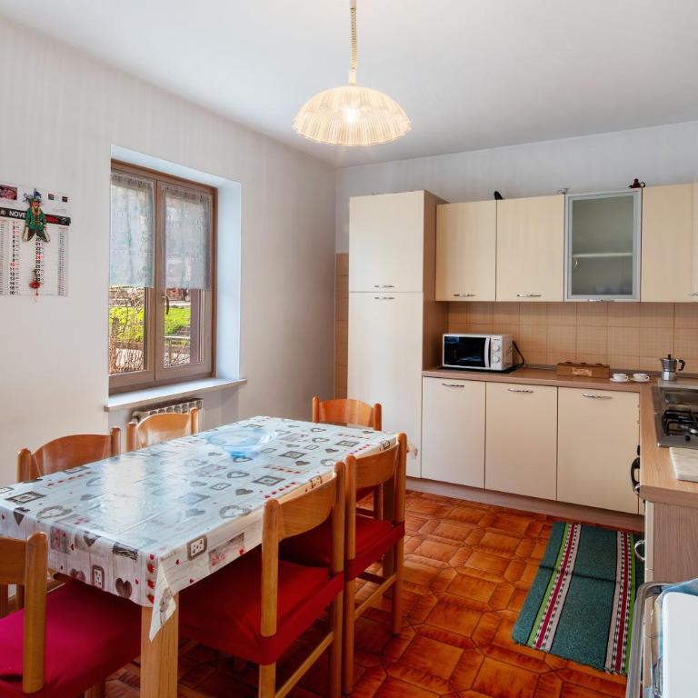 Appartamenti Adriano Minotto - Appartamento Premium con 3 Camere da Letto e Balcone - 10