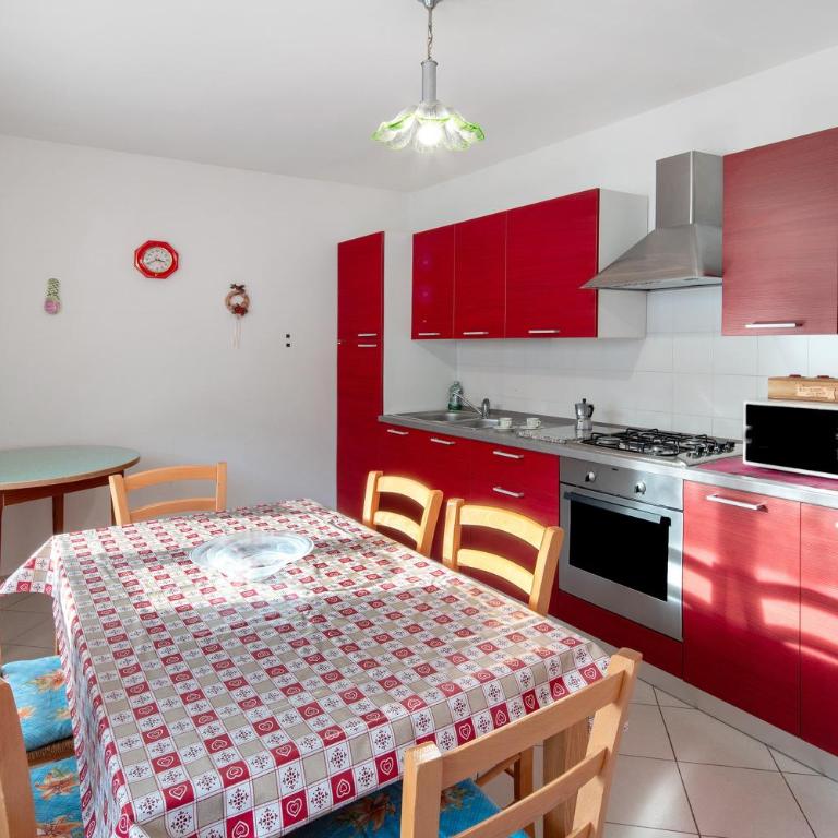 Appartamenti Adriano Minotto - Appartamento Premium con 3 Camere da Letto e Balcone - 6