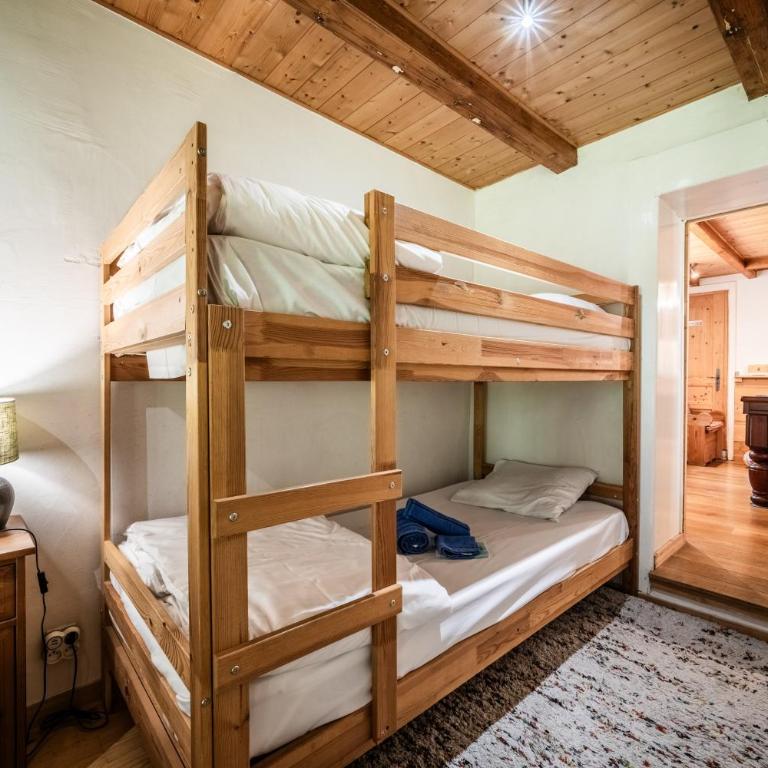 Chalet Elisthur - Chambre Quadruple avec Douche - 8