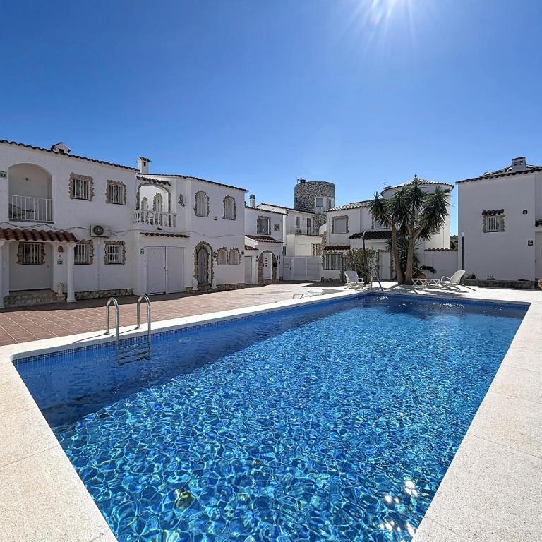 VALIRA 20D - Belle villa avec piscine sur canal - Casa de 4 dormitorios - 23