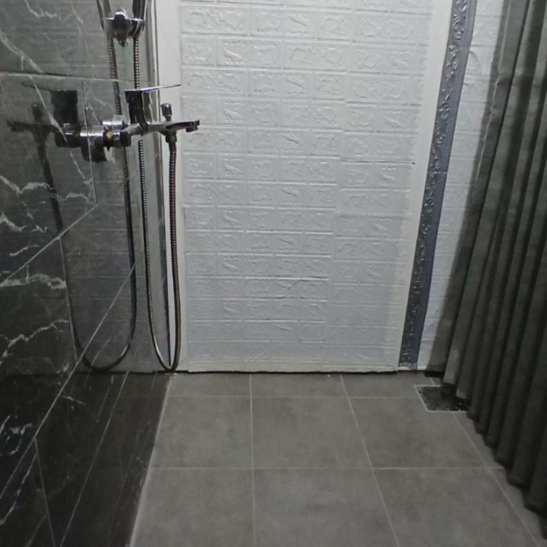 Apartments Stevović - Double or Twin Room with Balcony - Attic - 7