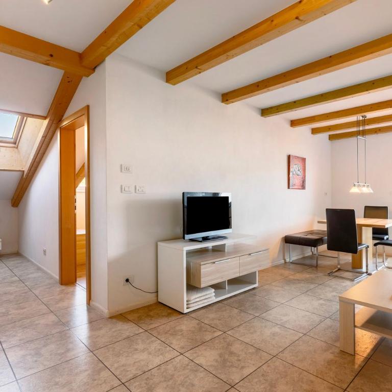 Apartment Kastelaz - Appartamento Deluxe con 2 Camere da Letto e Balcone - 10