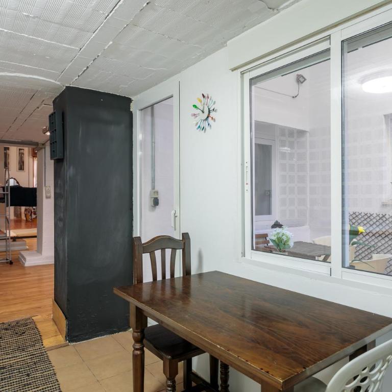 Tu Escape Perfecto - Apartamento Superior con vistas a la ciudad - 15