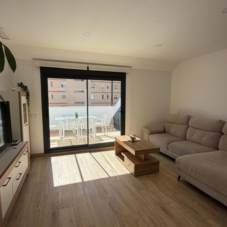 Luxury 3-Bedroom Penthouse with Private Pool, Terrace & Parking los Boliches, Fuengirola - Apartamento de 3 dormitorios - 3