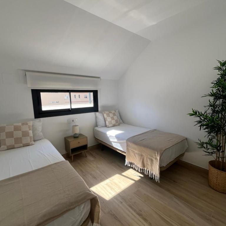 Luxury 3-Bedroom Penthouse with Private Pool, Terrace & Parking los Boliches, Fuengirola - Apartamento de 3 dormitorios - 9