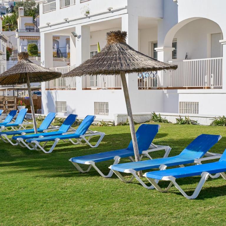 Nerja Vacaciones Apartamentos - Habitación Triple con ducha - 29
