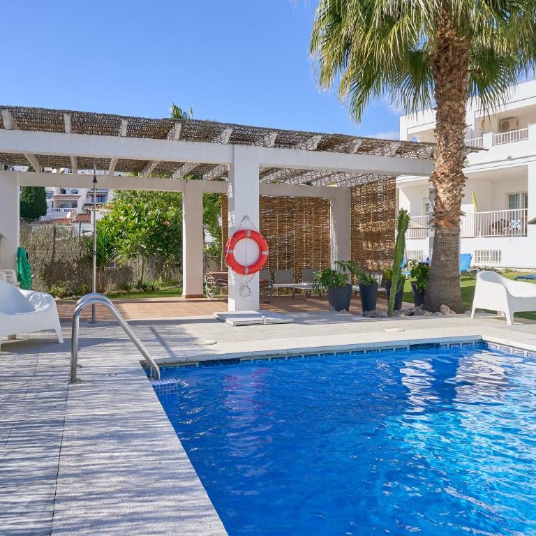 Nerja Vacaciones Apartamentos - Habitación Triple con ducha - 23