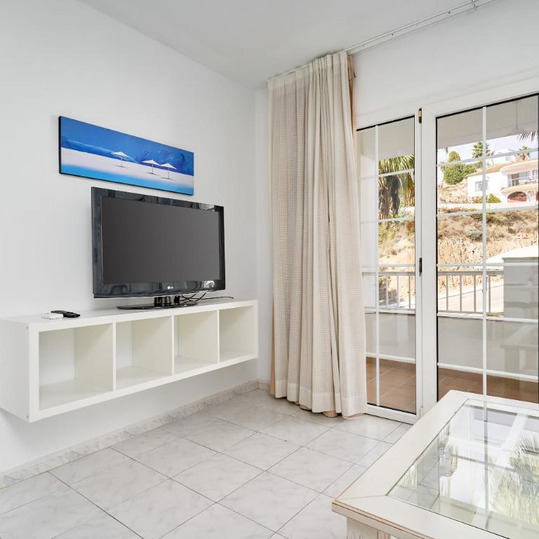 Nerja Vacaciones Apartamentos - Habitación Triple con ducha - 5