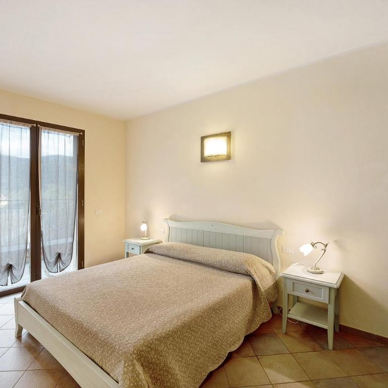 Belfast Agriturismo La Scuderia - Appartamento Deluxe con 2 Camere da Letto e Vista Giardino - 11